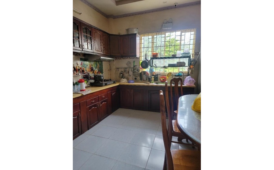 Nhà to đẹp MT Xe Ô tô Ngủ trong nhà, View khu vui chơi công viên đẹp tuyệt. Chỉ 10,x tỷ